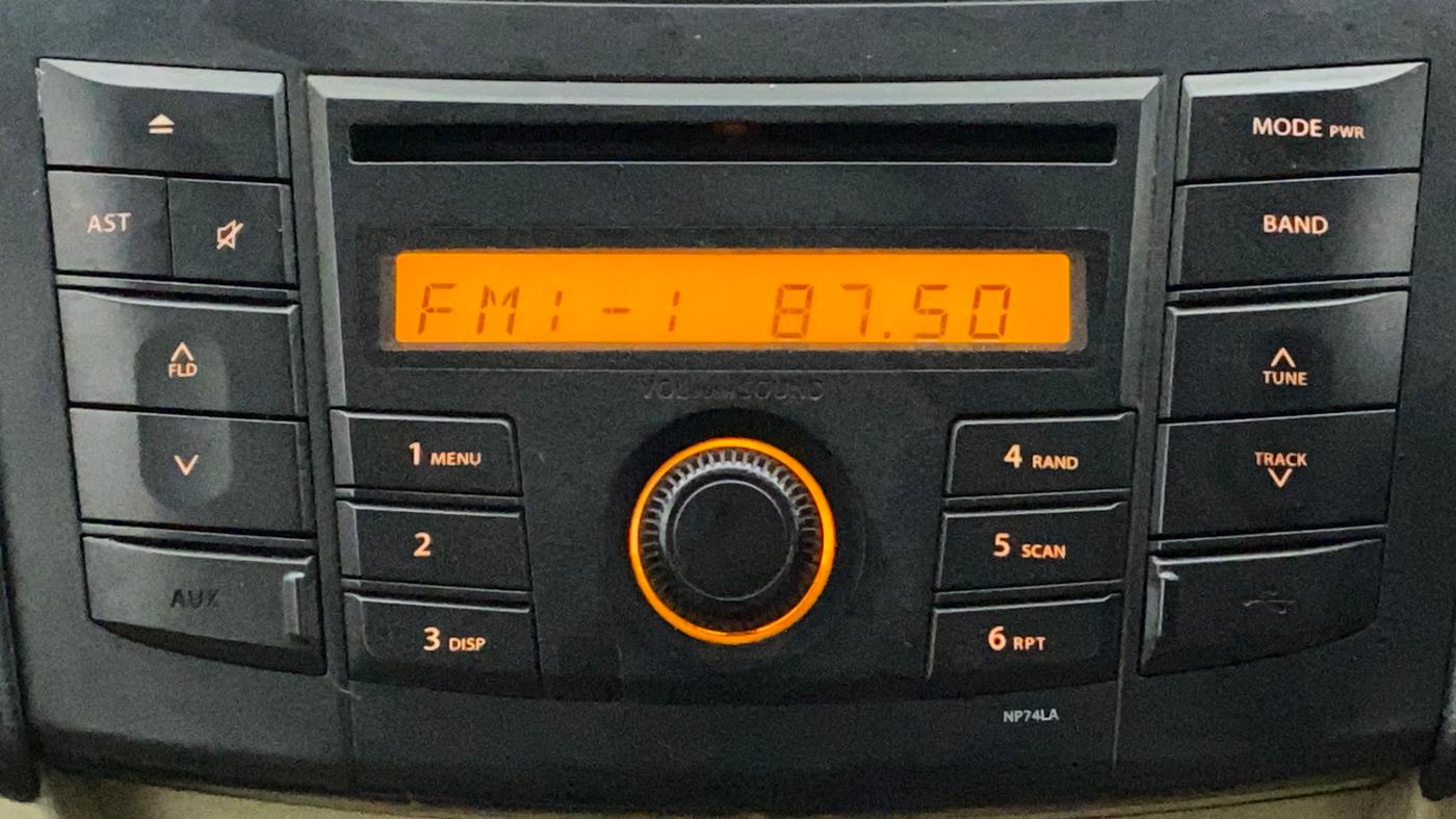2014 Maruti Swift Dzire VXI, Petrol, Manual, 50,139 km, Infotainment System