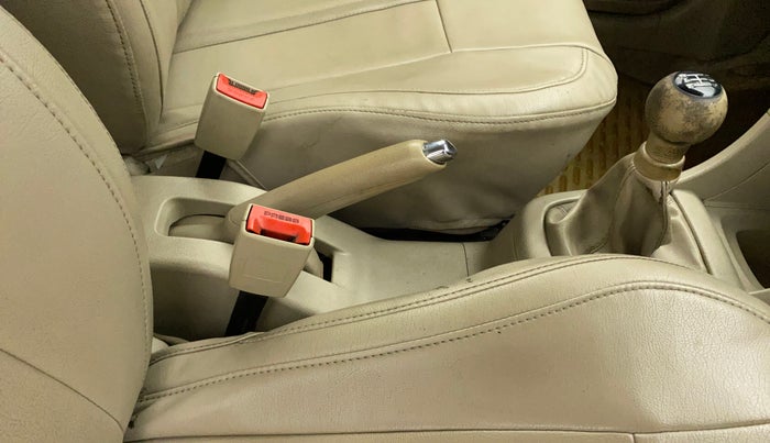 2014 Maruti Swift Dzire VXI, Petrol, Manual, 50,139 km, Gear Lever