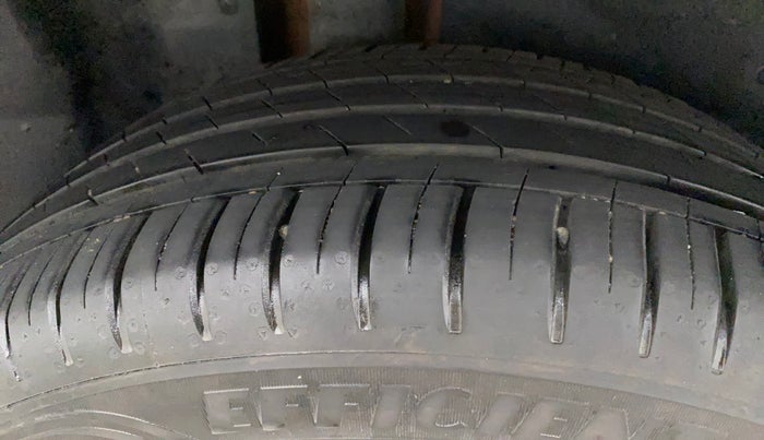 2022 MG HECTOR SHARP 1.5 PETROL CVT, Petrol, Automatic, 12,527 km, Right Rear Tyre Tread