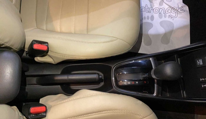 2022 Honda Amaze 1.2L I-VTEC VX CVT, Petrol, Automatic, 32,675 km, Gear Lever