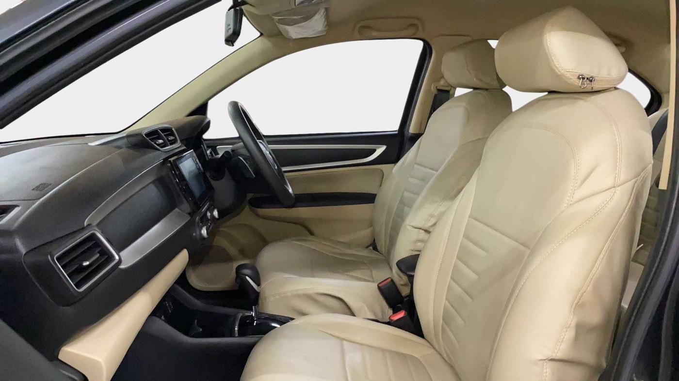 2022 Honda Amaze 1.2L I-VTEC VX CVT, Petrol, Automatic, 32,675 km, Right Side Front Door Cabin
