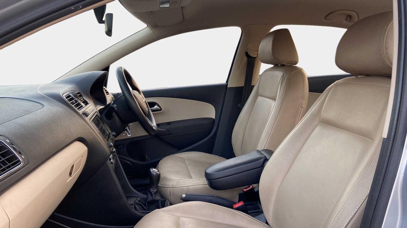 2020 Skoda Rapid AMBITION TSI, Petrol, Manual, 30,944 km, Right Side Front Door Cabin