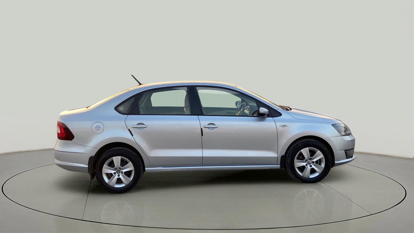 2020 Skoda Rapid AMBITION TSI, Petrol, Manual, 30,944 km, Right Side View