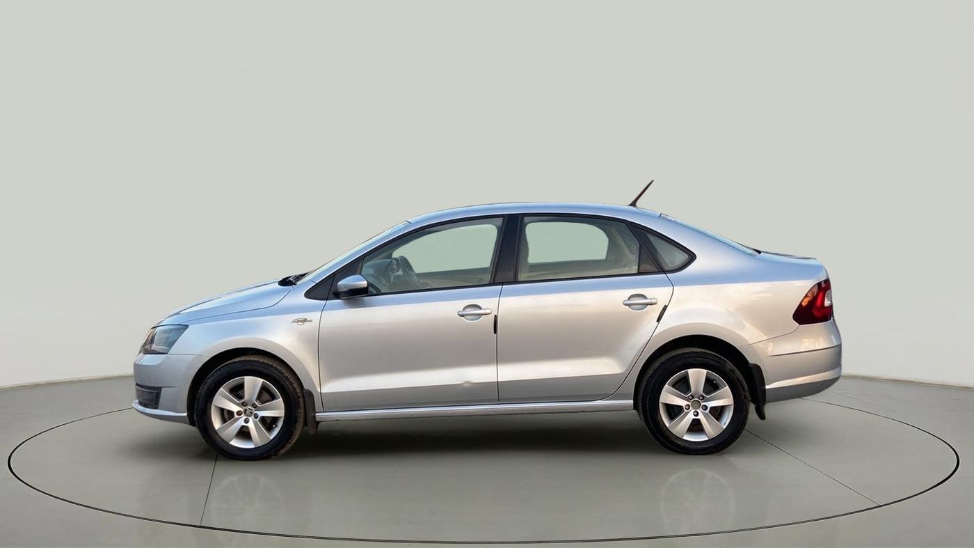 2020 Skoda Rapid AMBITION TSI, Petrol, Manual, 30,944 km, Left Side