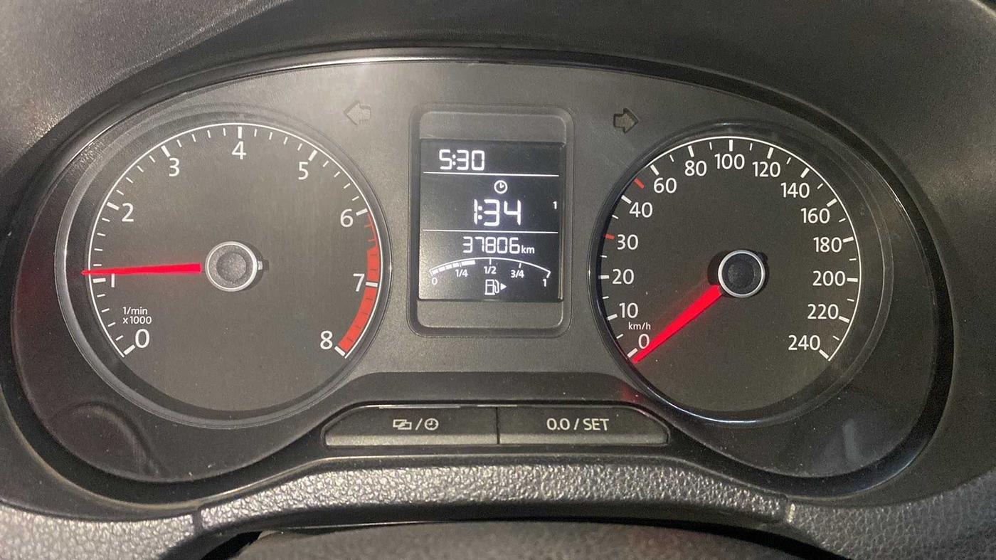 2018 Volkswagen Ameo COMFORTLINE 1.0L, Petrol, Manual, 37,749 km, Odometer Image