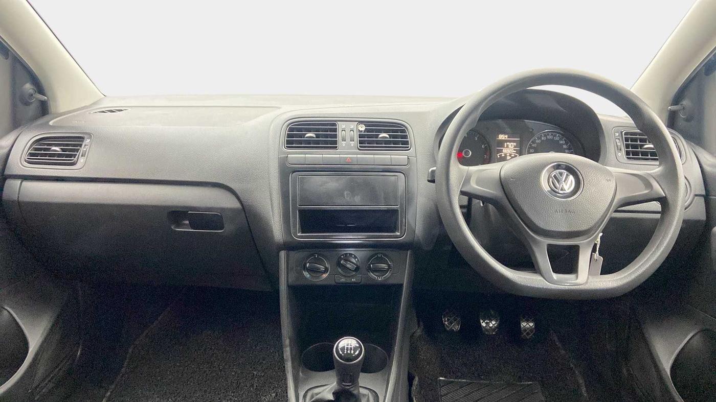 2018 Volkswagen Ameo TRENDLINE 1.0L, Petrol, Manual, 67,051 km, Dashboard