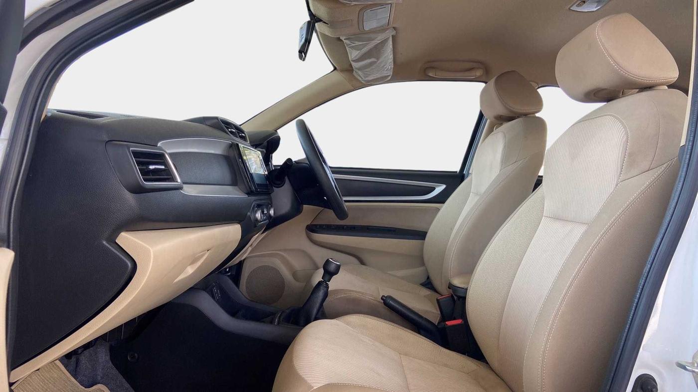 2023 Honda Amaze 1.2L I-VTEC VX, Petrol, Manual, 28,120 km, Right Side Front Door Cabin