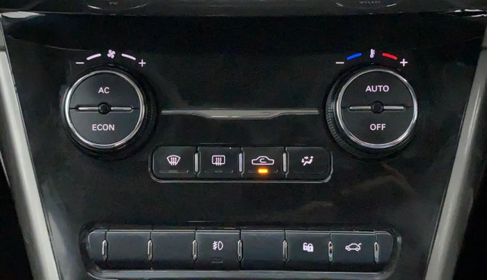 2018 Tata NEXON XZA PLUS DIESEL, Diesel, Automatic, 40,909 km, Automatic Climate Control