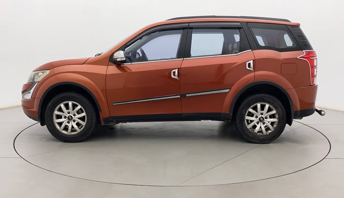 2015 Mahindra XUV500 W10, Diesel, Manual, 1,08,057 km, Left Side