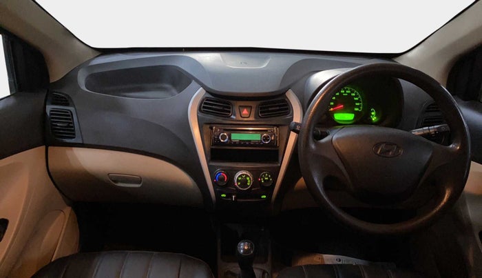 2016 Hyundai Eon ERA +, Petrol, Manual, 72,052 km, Dashboard