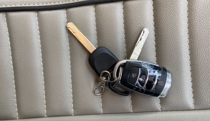 2019 Honda Amaze 1.2L I-VTEC E, Petrol, Manual, 18,925 km, Key Close Up