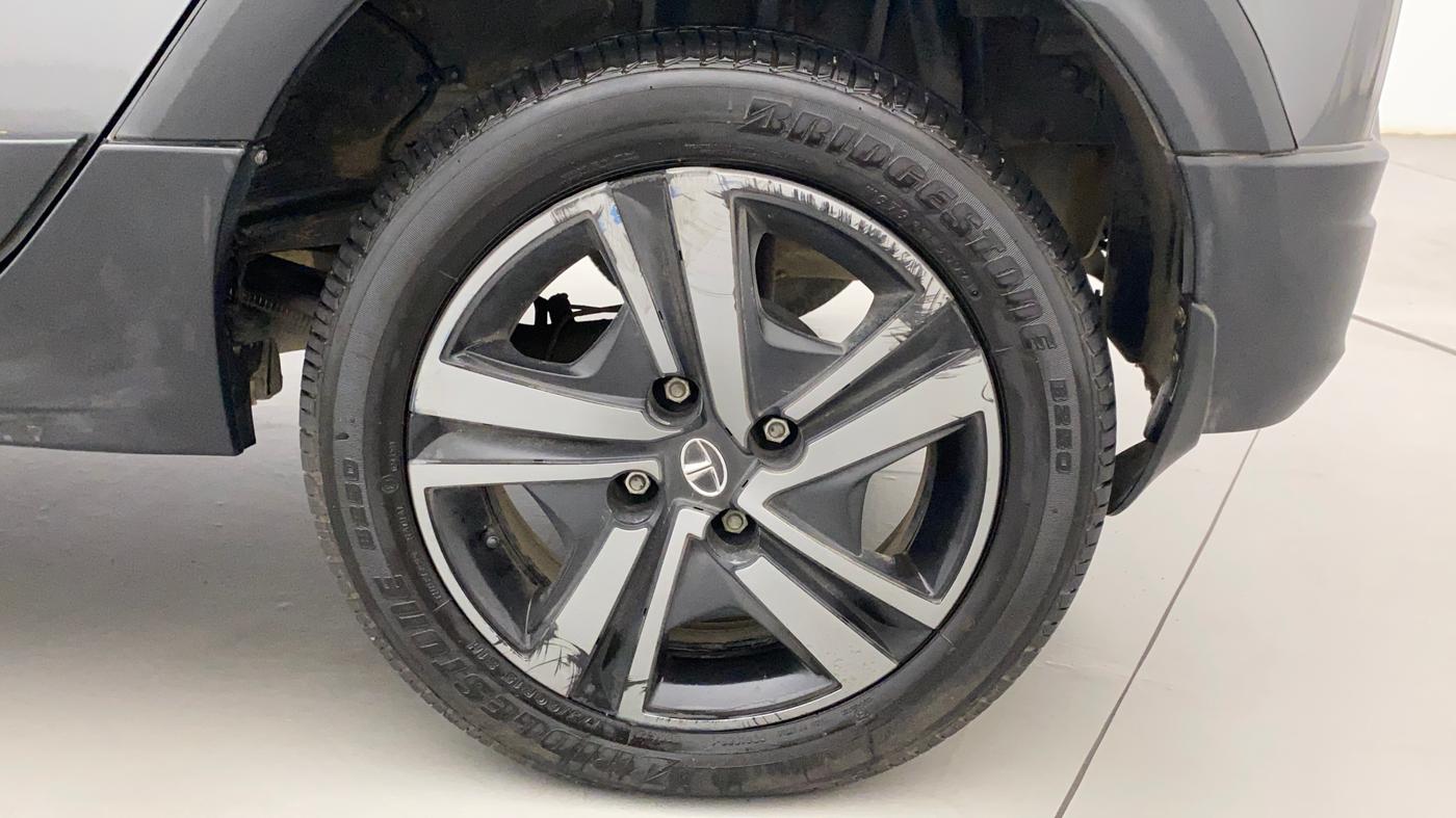 2022 Tata TIAGO NRG XZ MT, Petrol, Manual, 16,080 km, Left Rear Wheel