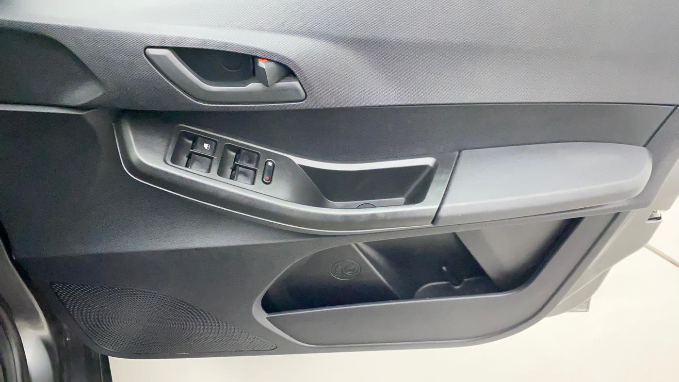 2022 Tata TIAGO NRG XZ MT, Petrol, Manual, 16,080 km, Driver Side Door Panels Control