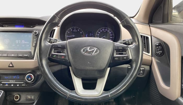 2017 Hyundai Creta SX PLUS AT 1.6 PETROL, Petrol, Automatic, 43,394 km, Steering Wheel Close Up