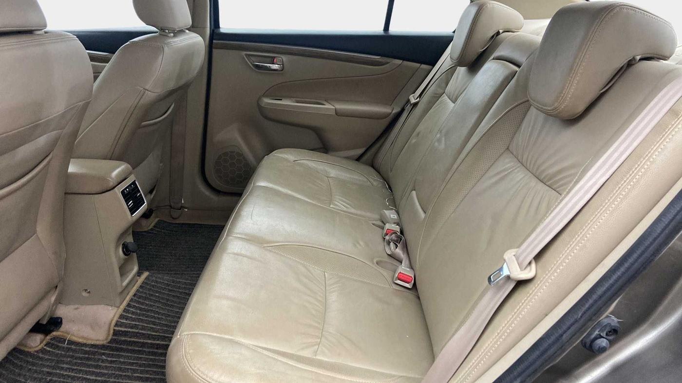 2020 Maruti Ciaz ALPHA 1.5 SHVS PETROL, Petrol, Manual, 40,226 km, Right Side Rear Door Cabin