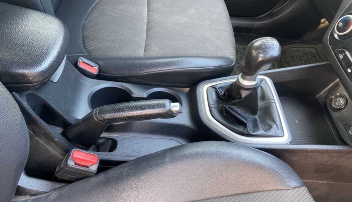 2019 Hyundai Creta E PLUS 1.6 PETROL, Petrol, Manual, 49,869 km, Gear Lever