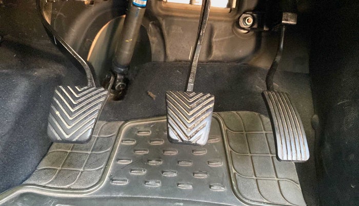 2019 Hyundai Creta E PLUS 1.6 PETROL, Petrol, Manual, 49,869 km, Pedals