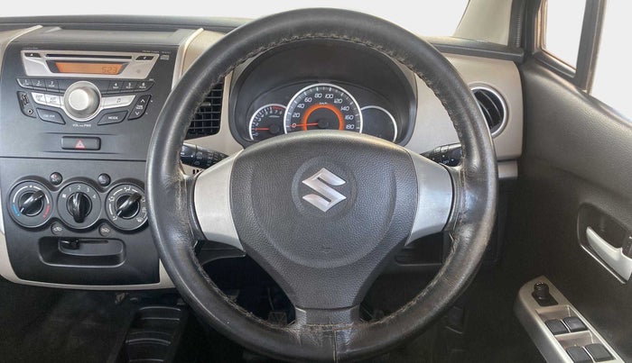 2014 Maruti Wagon R 1.0 VXI, Petrol, Manual, 49,903 km, Steering Wheel Close Up