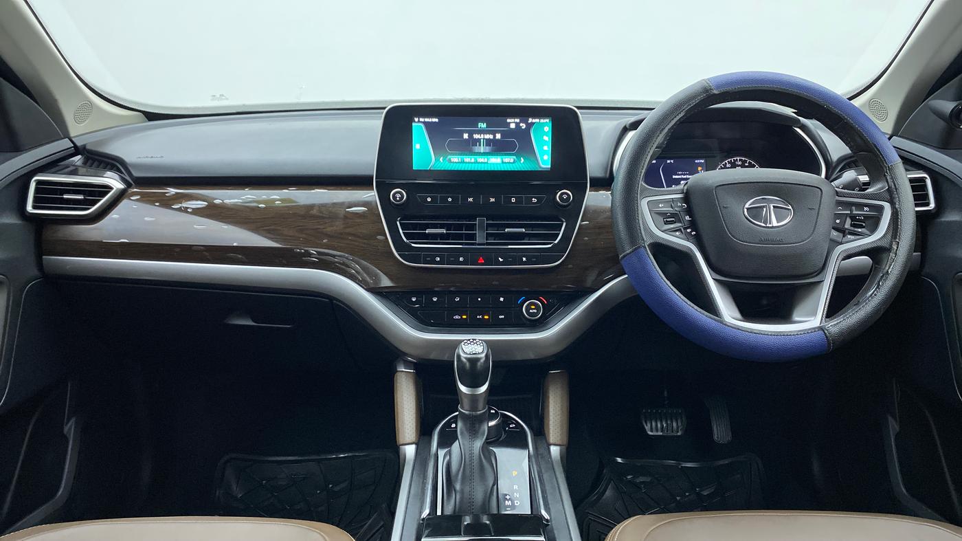 2020 Tata Harrier XZA, Diesel, Automatic, 28,811 km, Dashboard