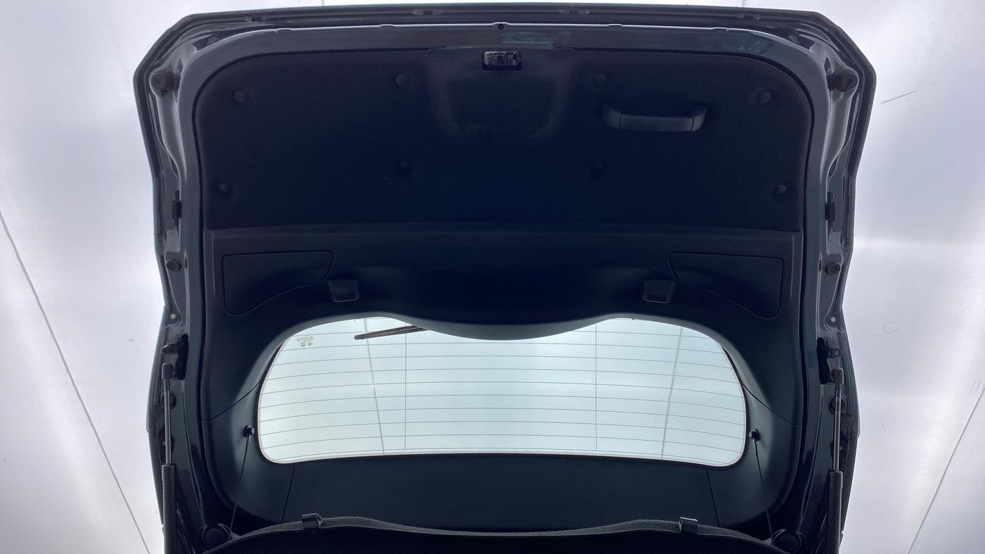 2020 Tata Harrier XZA, Diesel, Automatic, 28,811 km, Boot Door Open