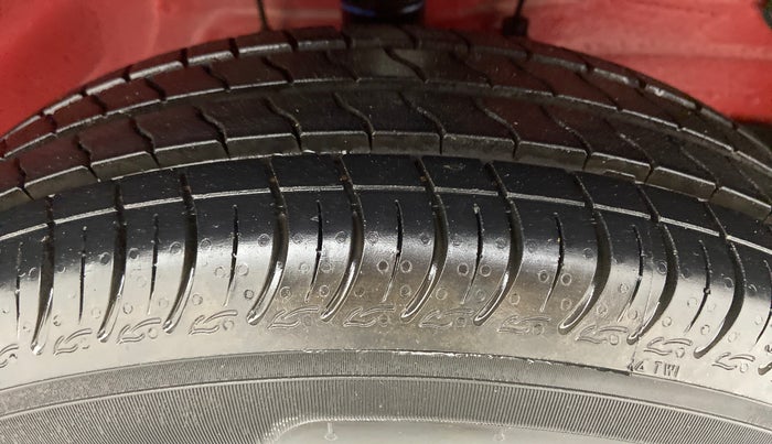 2021 Maruti S PRESSO VXI PLUS, Petrol, Manual, 141 km, Right Front Tyre Tread