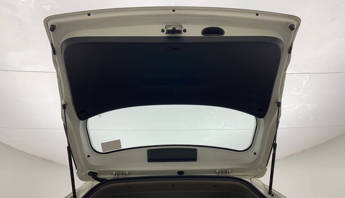 2018 Hyundai Creta E PLUS 1.6 PETROL, Petrol, Manual, 1,14,721 km, Boot Door Open