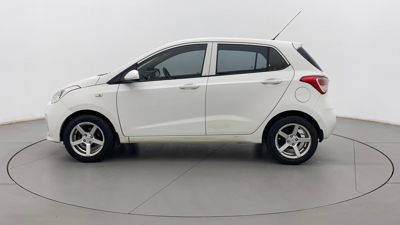 2017 Hyundai Grand i10 MAGNA AT 1.2 KAPPA VTVT, Petrol, Automatic, 51,190 km, Left Side