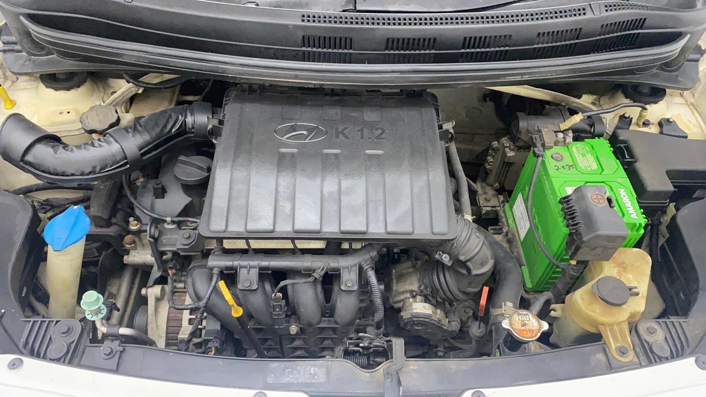 2017 Hyundai Grand i10 MAGNA AT 1.2 KAPPA VTVT, Petrol, Automatic, 51,190 km, Open Bonet