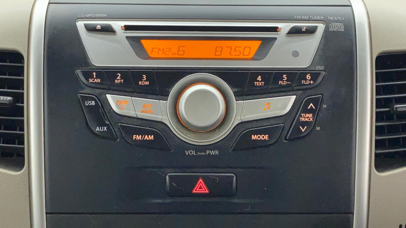 2013 Maruti Wagon R 1.0 VXI, Petrol, Manual, 50,132 km, Infotainment System