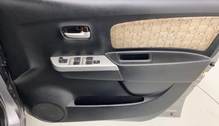 2013 Maruti Wagon R 1.0 VXI, Petrol, Manual, 50,132 km, Driver Side Door Panels Control