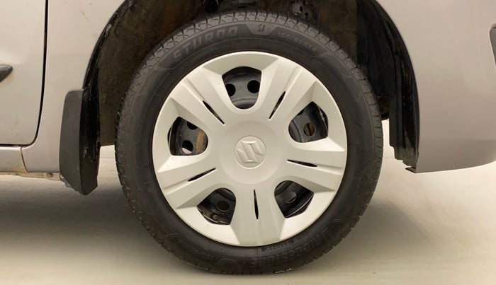 2013 Maruti Wagon R 1.0 VXI, Petrol, Manual, 50,132 km, Right Front Wheel