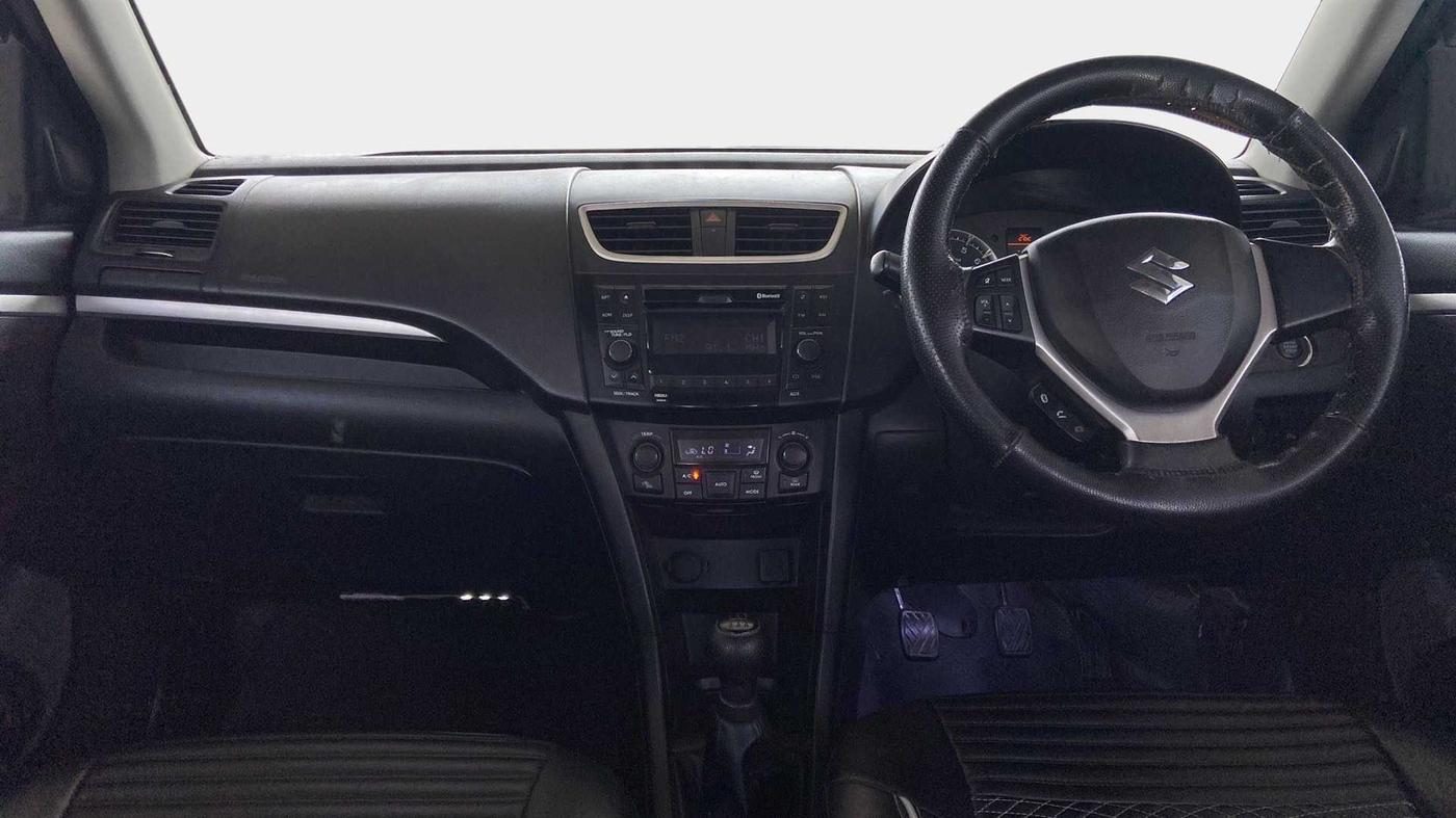 2016 Maruti Swift ZXI, Petrol, Manual, 75,326 km, Dashboard