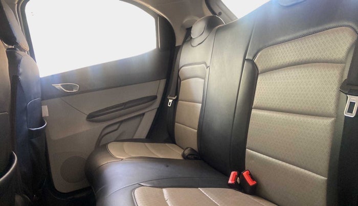 2020 Tata Tiago XZ PLUS DUAL TONE PETROL, Petrol, Manual, 25,101 km, Right Side Rear Door Cabin