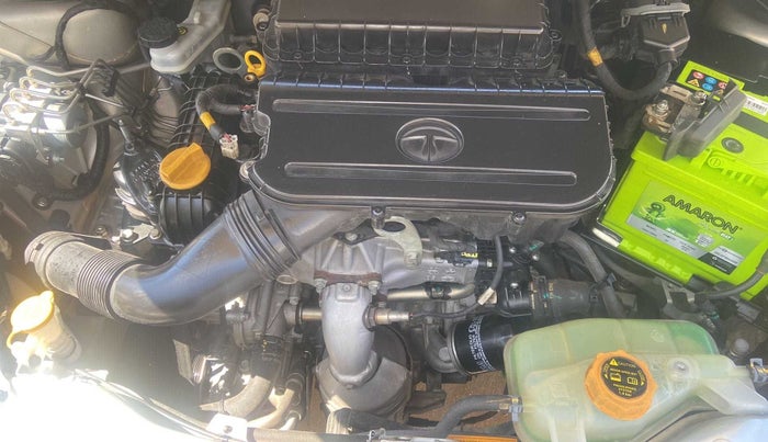 2020 Tata Tiago XZ PLUS DUAL TONE PETROL, Petrol, Manual, 25,101 km, Open Bonet
