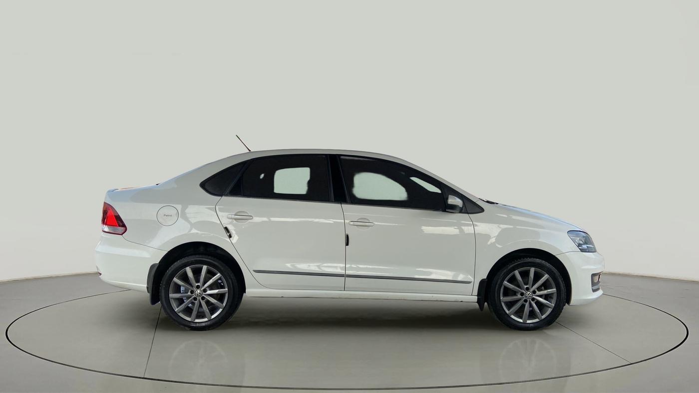 2019 Volkswagen Vento HIGHLINE PLUS 1.2 AT 16 ALLOY, Petrol, Automatic, 86,622 km, Right Side View