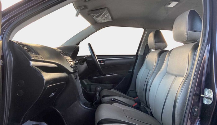 2014 Maruti Swift VXI, Petrol, Manual, 84,651 km, Right Side Front Door Cabin