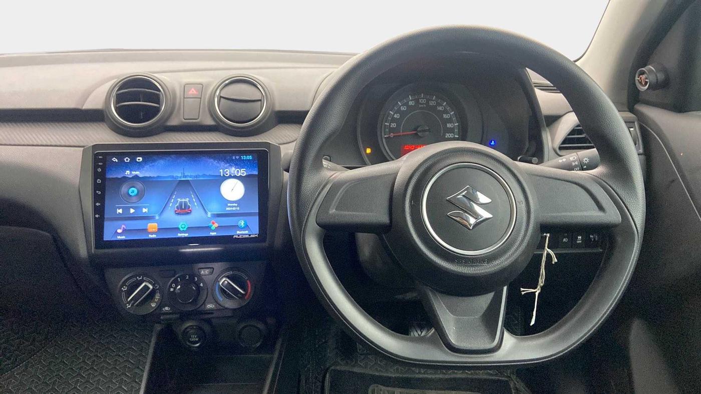 2023 Maruti Swift LXI, Petrol, Manual, 5,695 km, Steering Wheel Close Up