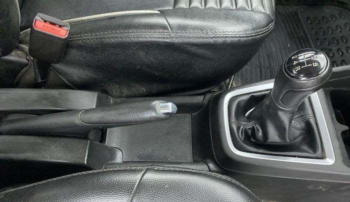 2021 Maruti Swift VXI, Petrol, Manual, 58,838 km, Gear Lever