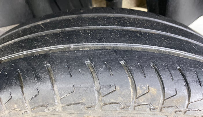 2021 Maruti Swift VXI, Petrol, Manual, 58,838 km, Left Rear Tyre Tread