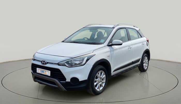 2015 Hyundai i20 Active 1.2 BASE, Petrol, Manual, 77,392 km, Left Front Diagonal
