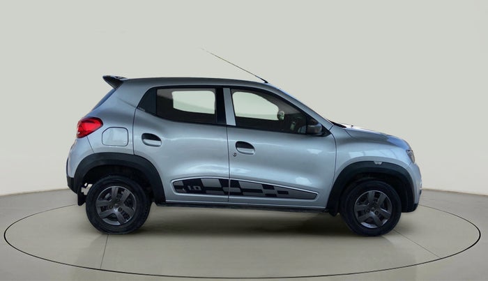 2017 Renault Kwid RXT 1.0, Petrol, Manual, 32,878 km, Right Side View