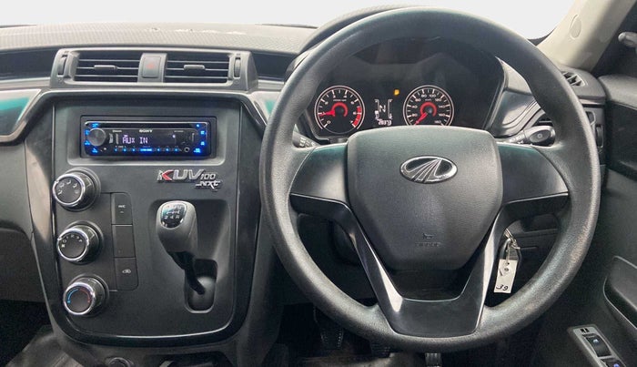 2018 Mahindra KUV 100 NXT K2+ P 6 STR, Petrol, Manual, 28,440 km, Steering Wheel Close Up