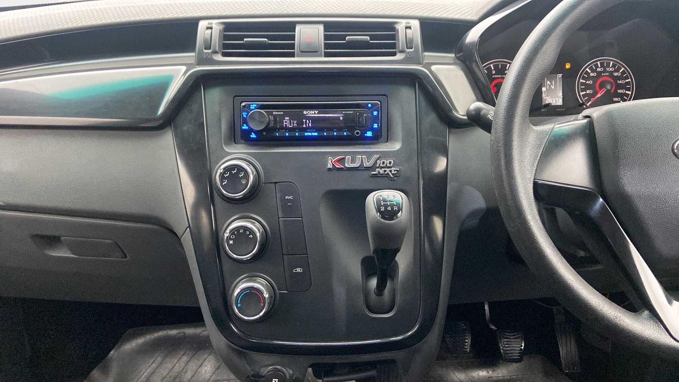 2018 Mahindra KUV 100 NXT K2+ P 6 STR, Petrol, Manual, 28,440 km, Air Conditioner