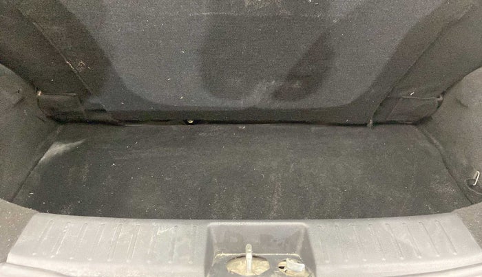 2018 Mahindra KUV 100 NXT K2+ P 6 STR, Petrol, Manual, 28,440 km, Boot Inside