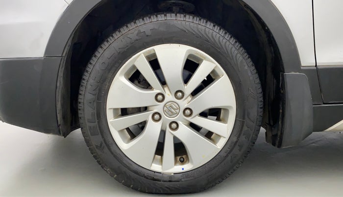 2015 Maruti S Cross ZETA 1.3, Diesel, Manual, 58,303 km, Left Front Wheel