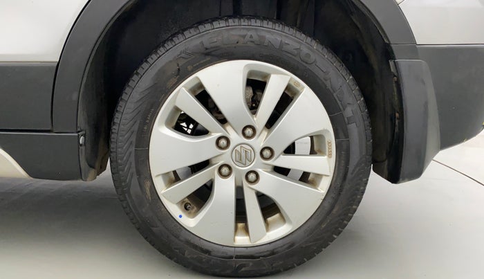 2015 Maruti S Cross ZETA 1.3, Diesel, Manual, 58,303 km, Left Rear Wheel