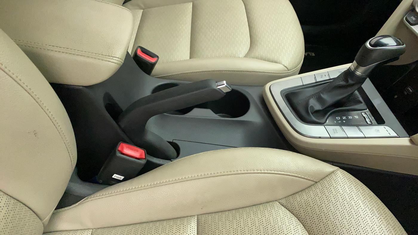 2021 Hyundai New Elantra 2.0 SX(O) AT PETROL, Petrol, Automatic, 42,335 km, Gear Lever