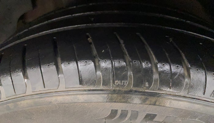 2021 Hyundai New Elantra 2.0 SX(O) AT PETROL, Petrol, Automatic, 42,335 km, Right Rear Tyre Tread