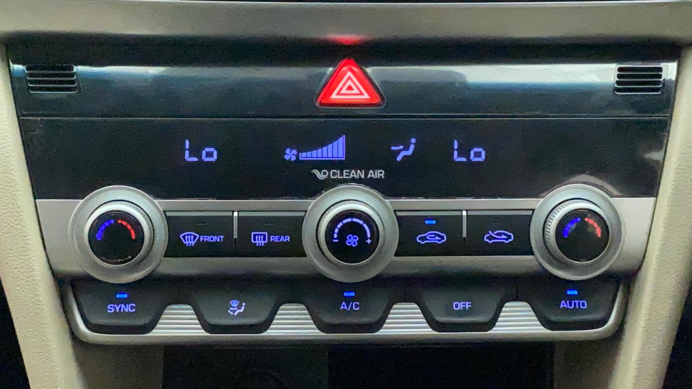 2021 Hyundai New Elantra 2.0 SX(O) AT PETROL, Petrol, Automatic, 42,335 km, Automatic Climate Control