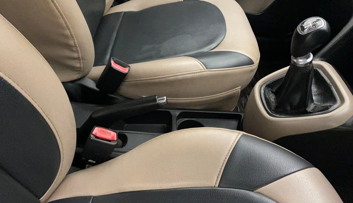 2013 Hyundai Grand i10 ASTA 1.2 KAPPA VTVT, Petrol, Manual, 65,783 km, Gear Lever